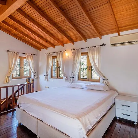 Kayakoey Yuezme Havuzlu Citlembik Hotel Fethiye
